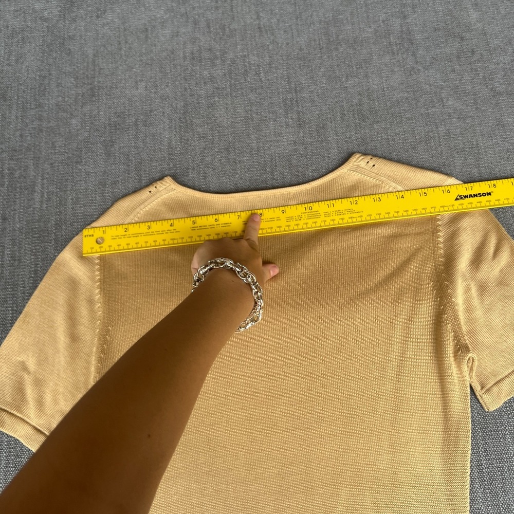 Saks Fifth Avenue Collection Knit Top Women Medium Gold Silk Short Sleeve V-Neck - Picture 5 of 8